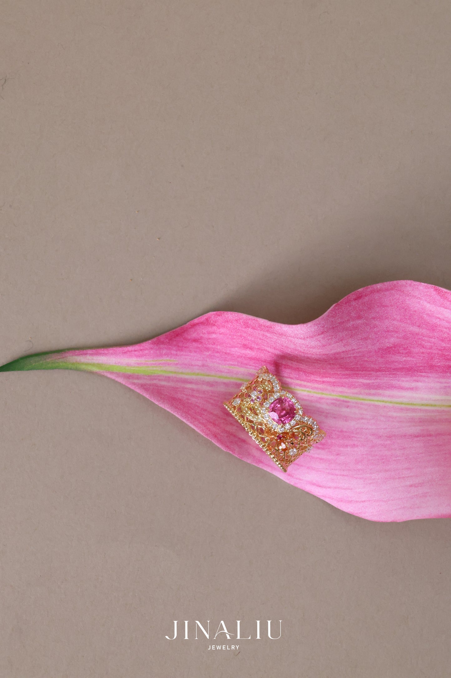 Delicate floral lace ring in 18k yellow gold with hot pink spinel and color sapphires