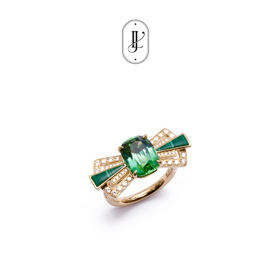 Art deco green tourmaline ring in 18k yellow gold with malachite and diamond