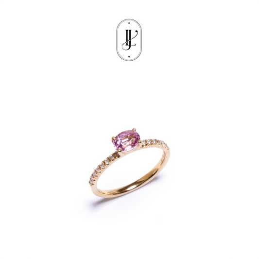 Pink spinel ring in yellow gold with pave diamonds